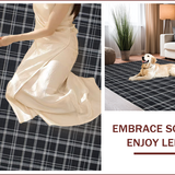 Sleek Monochrome Geometric Texture(Black)