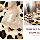 Modern Beige Leopard Print Plush(Brown)