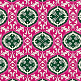 Meadow Medallion Interlocking Motif with Vintage Botanical Flourish(Pink)