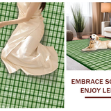Elegant White and Olive Geometric Arrangement(Green)