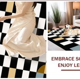Chic Graphic Black and White Motif(Black)