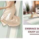 Ivory Minimalist Gridded Texture(Green)