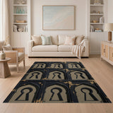 Distressed Vintage Keyhole Arch Rug