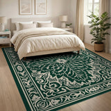 Traditional Persian Emerald Green Persian Medallion Area Rug