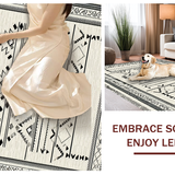 Chic Minimal Design with Bold Contrast(Beige)