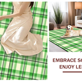 Chic Sage Green Geometric Design(Green)