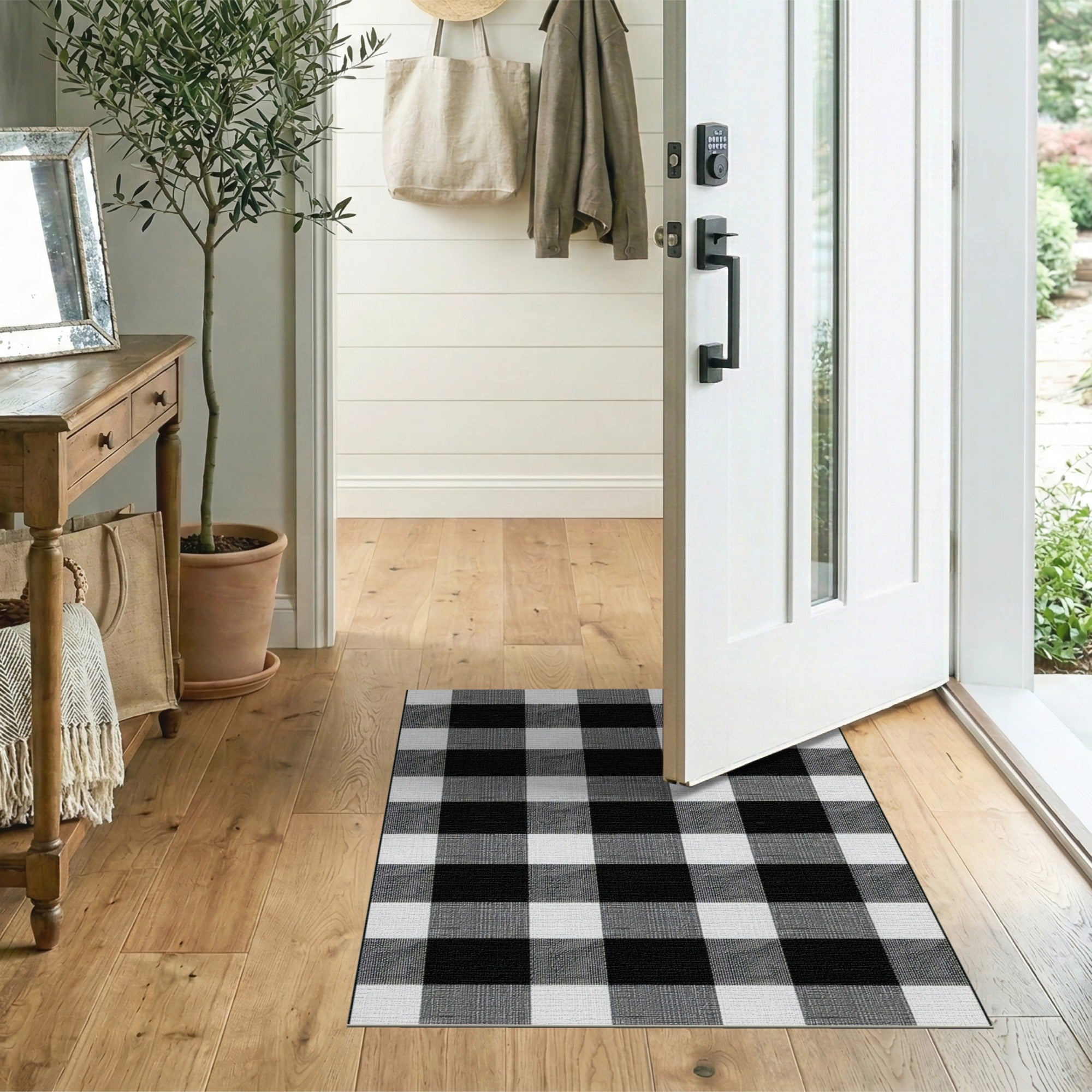 Black White Buffalo Check Rustic Farmhouse Rug