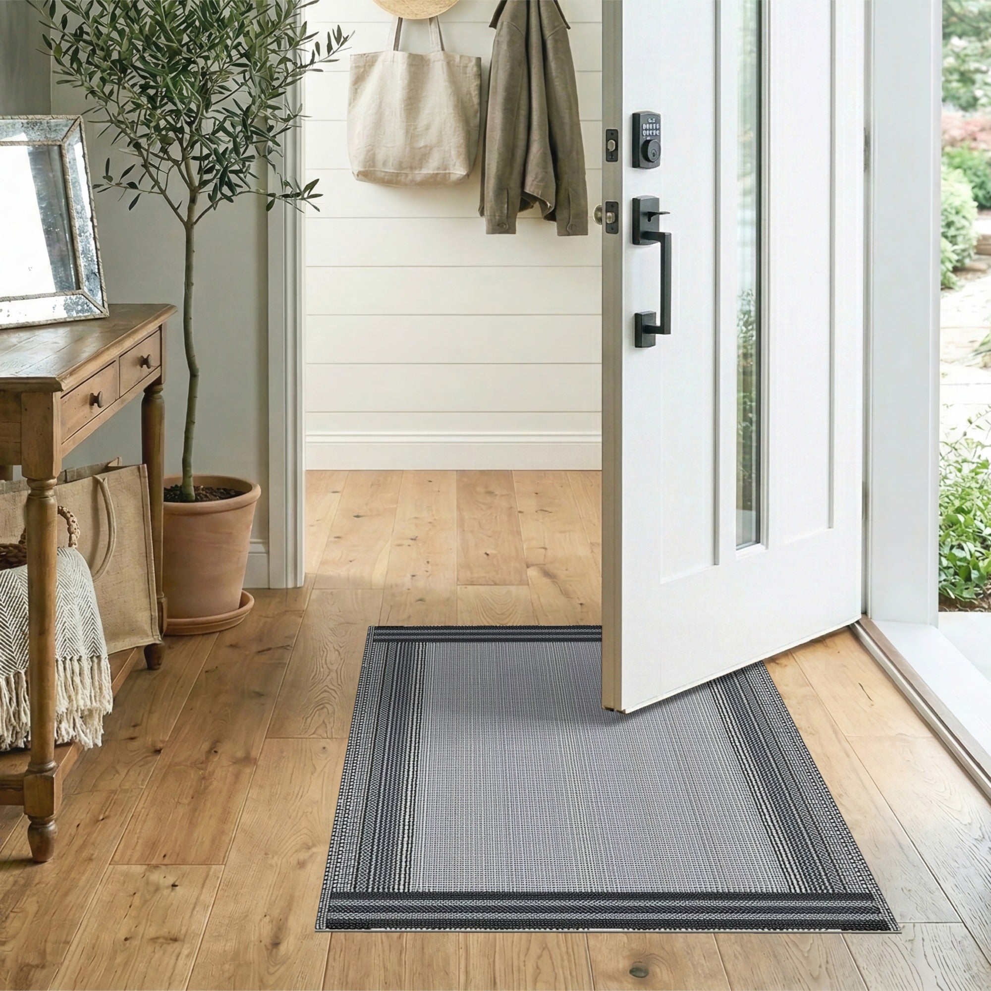 Geometric Modern Black White Geometric Border Area Rug