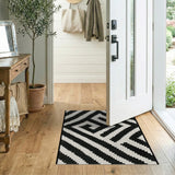 Bold Black and White Bold Black White Zigzag Geometric Area Rug