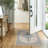 Traditional Persian Ornate Beige Persian Medallion Rug