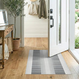 Black and White Vertical Modern Black White Vertical Stripe Area Rug