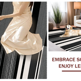 Contemporary Bold Linear Design(Black)