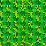 Inviting Modern Clover Accent(Green)