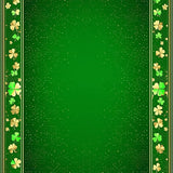 Lively Earthy Green Patterned Decor(Green)