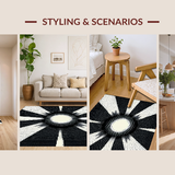 Bold Graphic Contrast in Neutral Tones(Black)