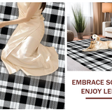 Contemporary Black and White(Black)