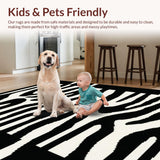 Bold Black and White Contrast(Black)