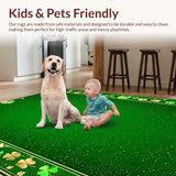 Lively Earthy Green Patterned Decor(Green)