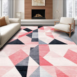 Cozy Triangle Motif in Pastels(Pink)