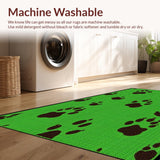 Lively Print Featuring Forest Fauna(Green)