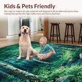 Luxurious Dark Green Botanical Print(Green)