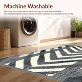 Chic Chevron Monochrome Aesthetic(Black)
