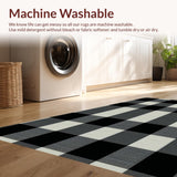 Chic Monochrome Gingham Aesthetic(Black)