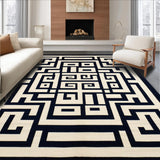 Timeless Geometric Contrast Elegance(Black)