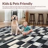 Elegant Graphic Lattice Arrangement(Black)
