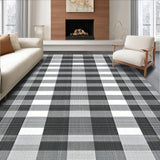 Minimalist Checks with Bold Contrast(Black)