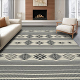 Geometric Monochrome Diamond Motif(Gray)