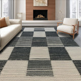 Bold Contrast Geometric Motif(Black)