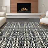 Vibrant Symmetrical Design Statement(Black)