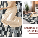 Elegant Graphic Lattice Arrangement(Black)