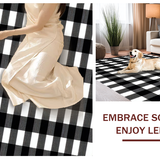 Cozy Traditional Checkerboard Motif(Black)