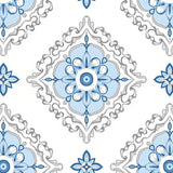 Elegant Floral Medallion with Delicate Vine Embellishments (White) - ODIKA