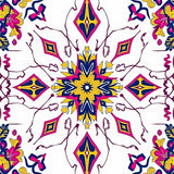 Retro Sunburst Motif with Interlocking and Floral Details(Pink)