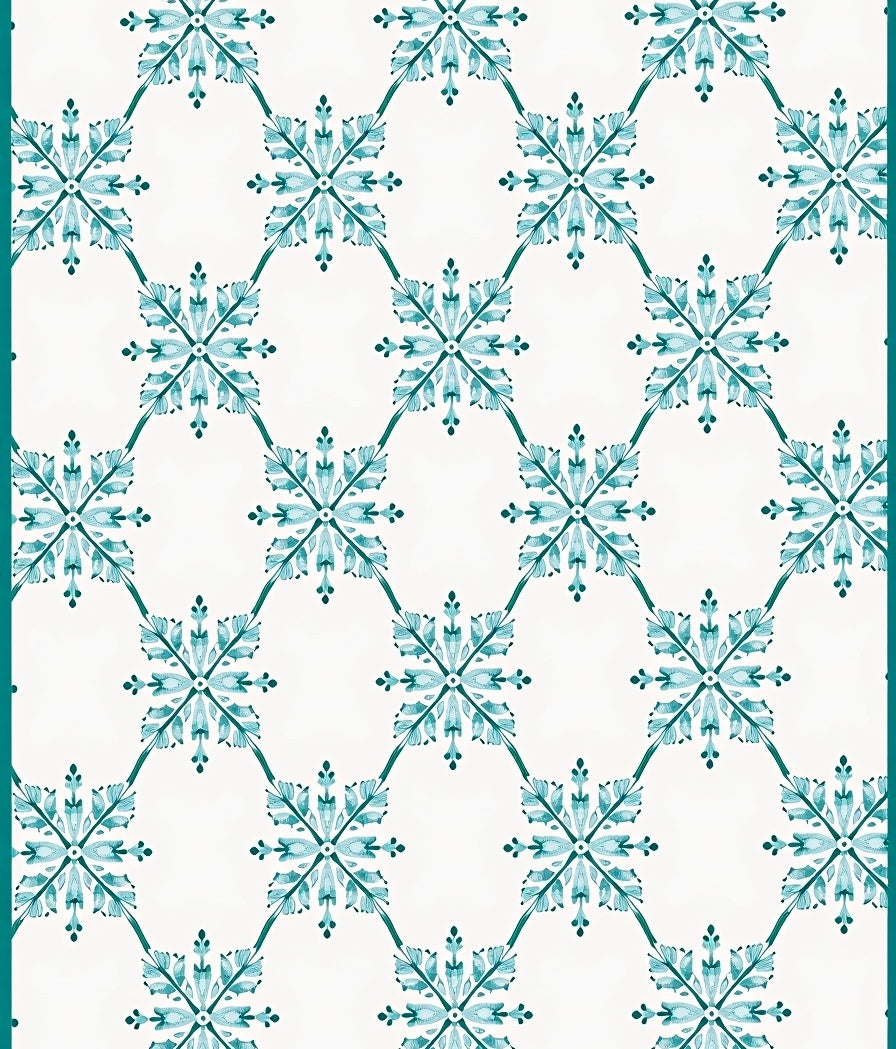 Elegant Crystal Lattice (White) - ODIKA