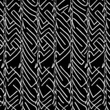 Modern Interlocking Chevron Waves with Minimalist Detailing(Black)