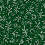 Festive Pine Needle Spiral Design with Holiday Accents(Green)