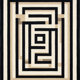 Contemporary Maze Inspired Featuring Interlocking Beige and Black Motifs(Black)