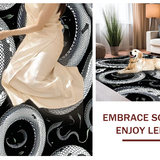 Striking Geometric Snake Illustration(Black)