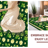 Playful Green Botanical Print(Green)