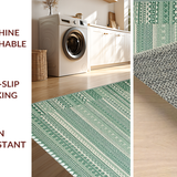 Artful Flowing Shapes(Green)