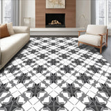 Lattice with Crosshatch Grid Framework (White)