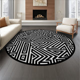 Minimalist Interlocking Maze Design Surface(Black)