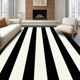 Chic Geometric Black and(Black)