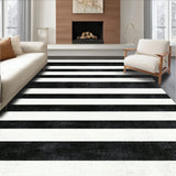 Minimalist Chic Featuring Contrasting Linear Stripes(White)